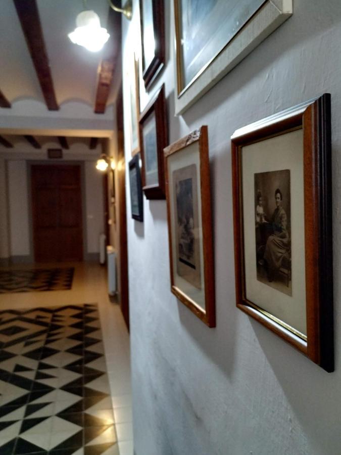 Ca Les Senyoretes Otos Esterno foto